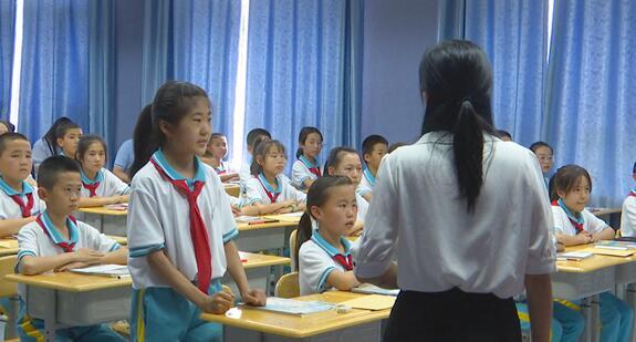 尼勒克县小学最新动态报道