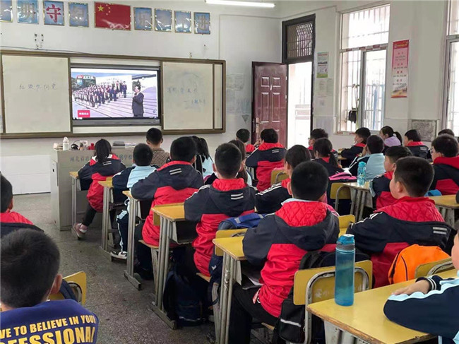 应城市小学创新项目，引领教育未来，培育未来之星